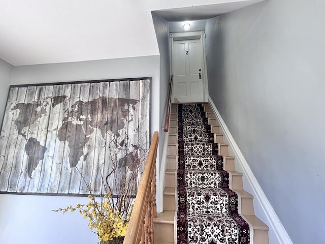 252 Jefferson Ave, Elgin, IL 60120 - stairway with baseboards