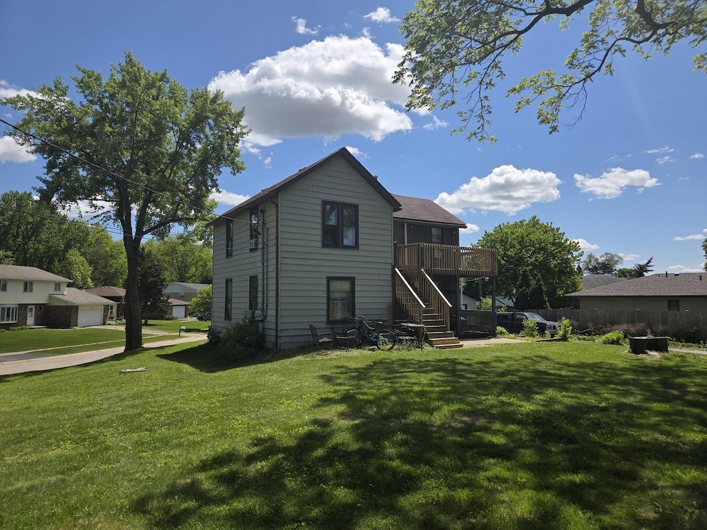 945-947 S St S, Woodstock, IL 60098 - photo 3