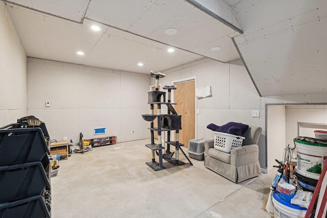 1885 W Greenleaf Ct, Round Lake, IL 60073 - exercise area with recessed lighting