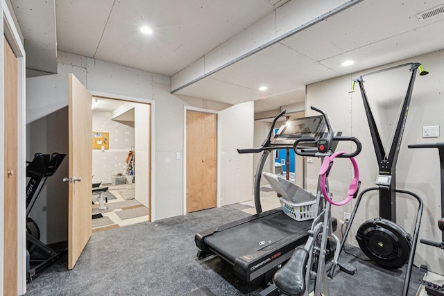 1885 W Greenleaf Ct, Round Lake, IL 60073 - workout room with recessed lighting