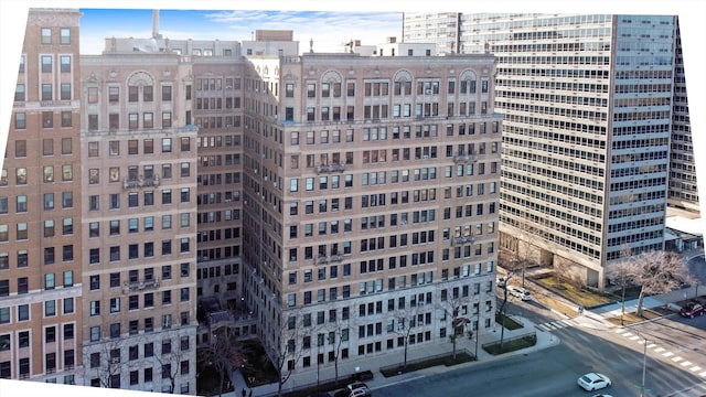 3530 N Lake Shore Dr Unit 12B, Chicago, IL 60657 - view of building exterior with a view of city