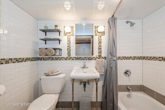 3726 Kenilworth Ave, Berwyn, IL 60402 - bathroom featuring shower / bathtub combination with curtain, toilet, a sink, and tile walls