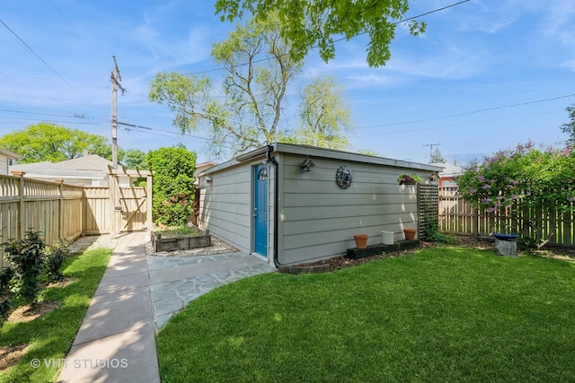 3726 Kenilworth Ave, Berwyn, IL 60402 - view of outbuilding with a gate