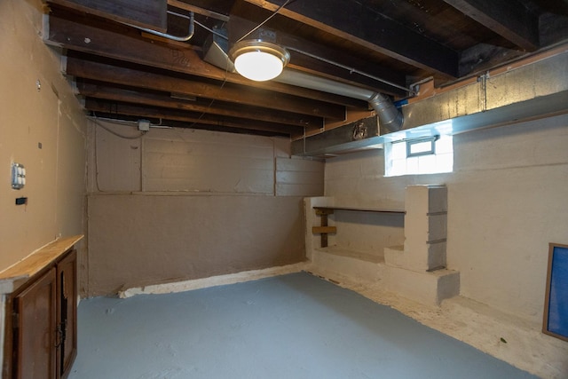 1326 N Harrison St, Algonquin, IL 60102 - view of below grade area