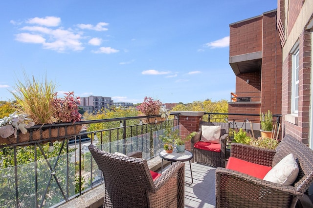 930 W Cuyler Ave Unit 3W, Chicago, IL 60613 - view of balcony