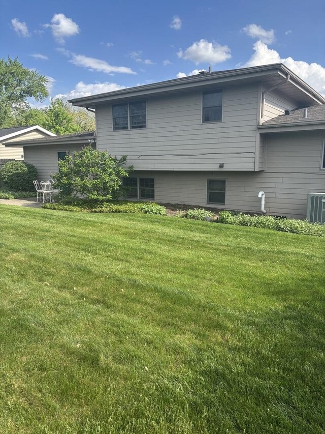 1720 Lynwood St, Crest Hill, IL 60403 - photo 20