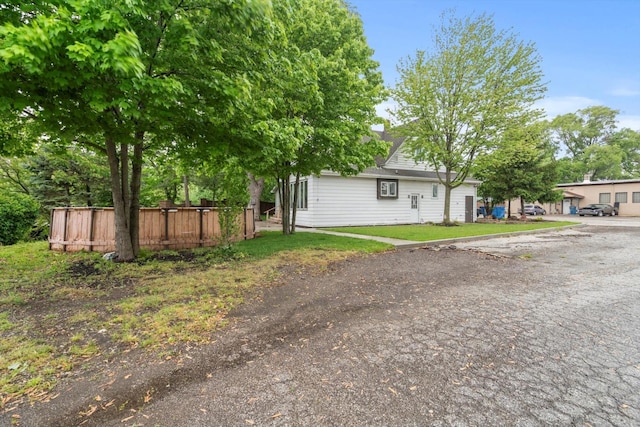 15285 State St, South Holland, IL 60473 - view of front of home
