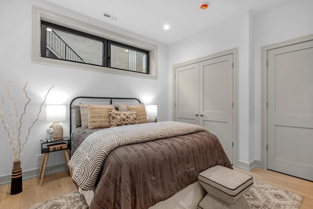 1646 N Orchard St Unit 1N, Chicago, IL 60614 - bedroom featuring light wood-style flooring, baseboards, and a closet