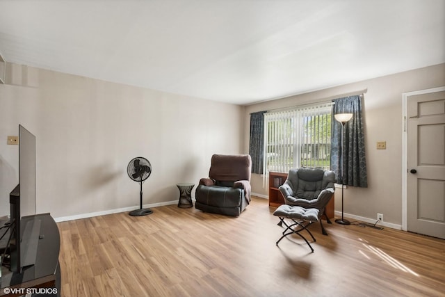 521 Montrose Dr, Romeoville, IL 60446 - living area with wood finished floors and baseboards