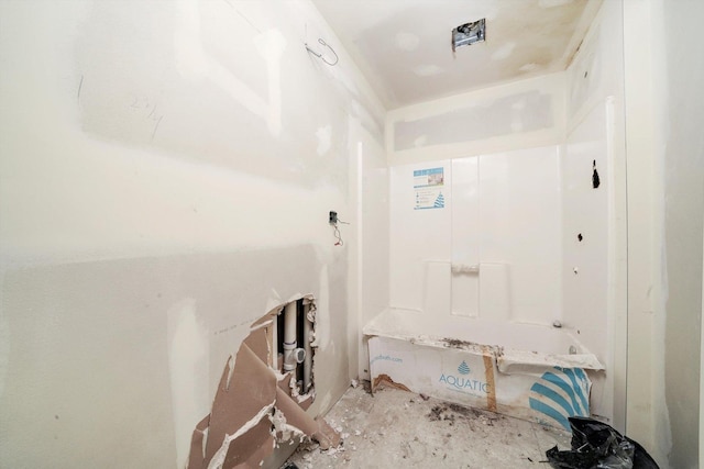 6146 S Morgan St, Chicago, IL 60621 - view of bathroom