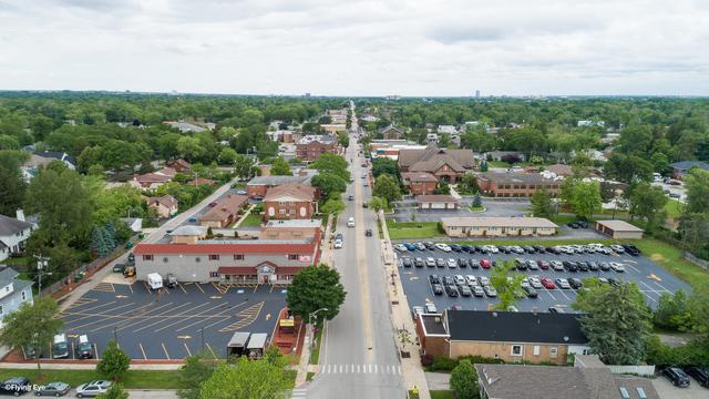 314 Oak Ave, Westmont, IL 60559 - drone / aerial view