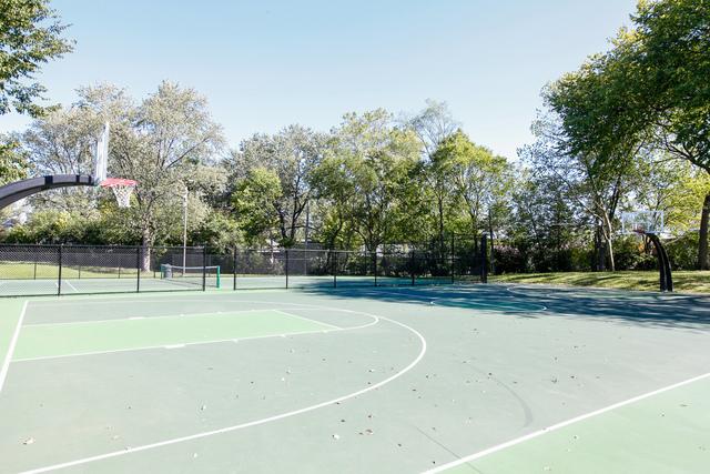 314 Oak Ave, Westmont, IL 60559 - view of sport court with a tennis court and community basketball court