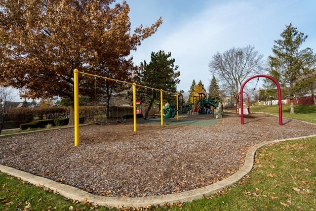 314 Oak Ave, Westmont, IL 60559 - view of community jungle gym
