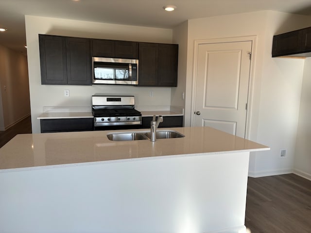 2274 Elderberry Ct, Wonder Lake, IL 60097 - kitchen featuring stainless steel appliances, a sink, recessed lighting, dark wood-style floors, and baseboards