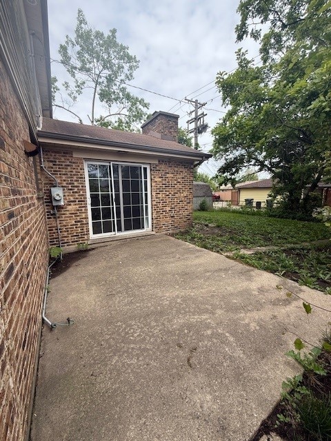 674 E Algonquin Rd, Des Plaines, IL 60016 - view of patio / terrace