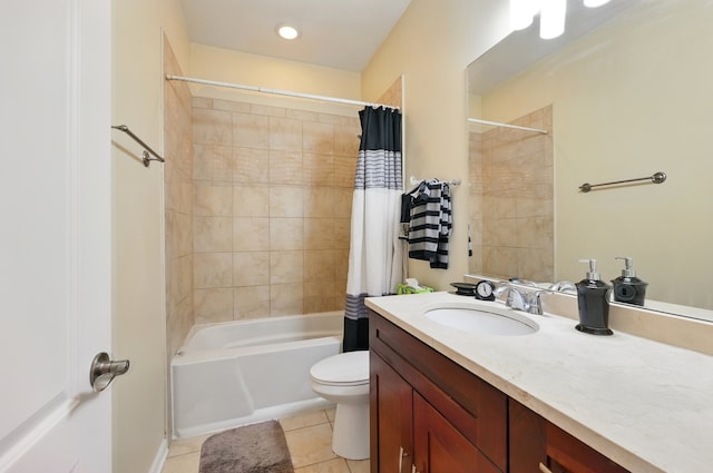 308 E 25th Pl, Chicago, IL 60616 - full bathroom with tile patterned flooring, vanity, toilet, shower / bath combo with shower curtain, and recessed lighting