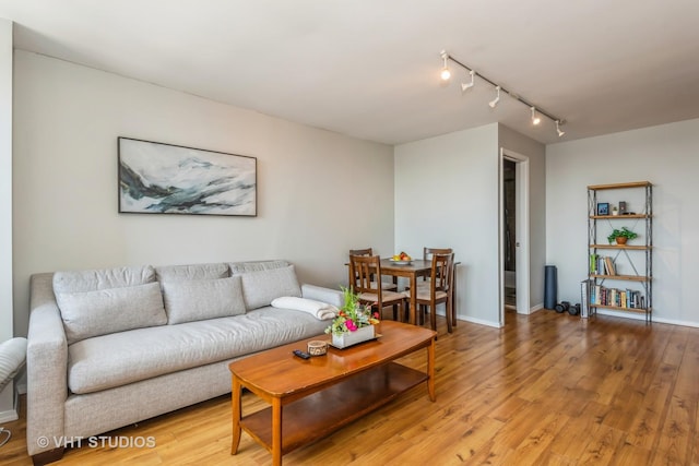 655 W Irving Park Rd Unit 4711, Chicago, IL 60613 - photo 12