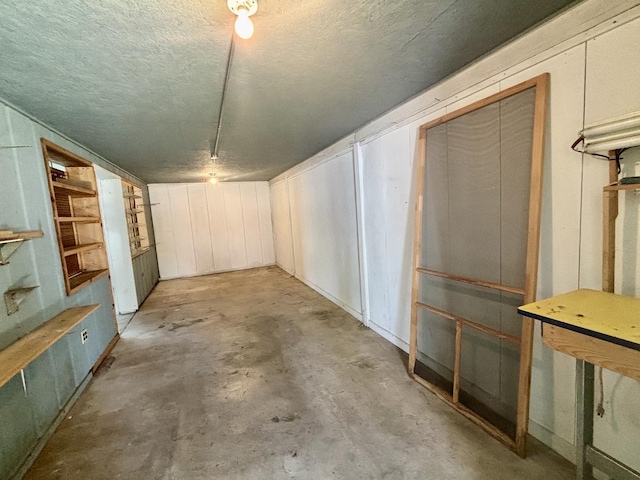418 Starr St, Belvidere, IL 61008 - below grade area featuring a textured ceiling