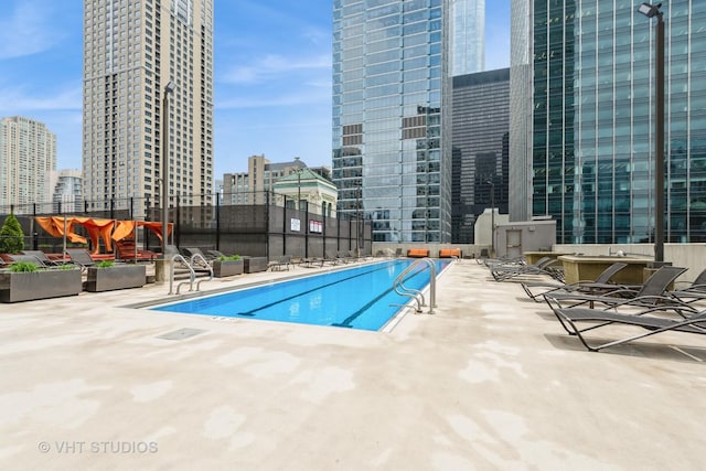 345 N Lasalle Dr Unit 802, Chicago, IL 60610 - community pool featuring a patio and a city view