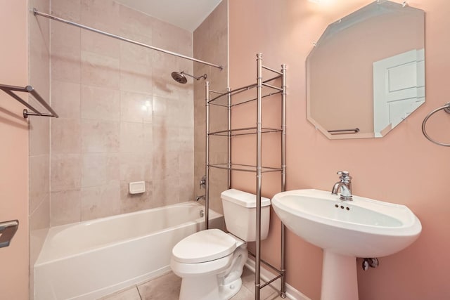 830 W Lukas Ave, Palatine, IL 60067 - full bath with toilet, tile patterned floors, and bathing tub / shower combination