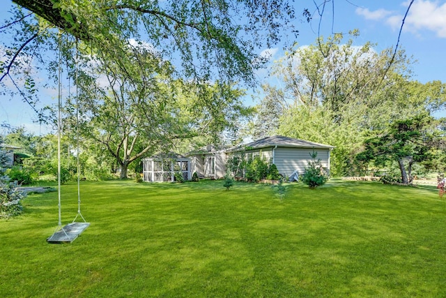 12599 S Archer Ave, Lemont, IL 60439 - view of grassy yard