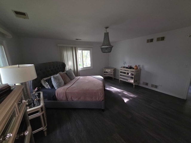 105 Marquette St, Park Forest, IL 60466 - bedroom with wood finished floors and baseboards