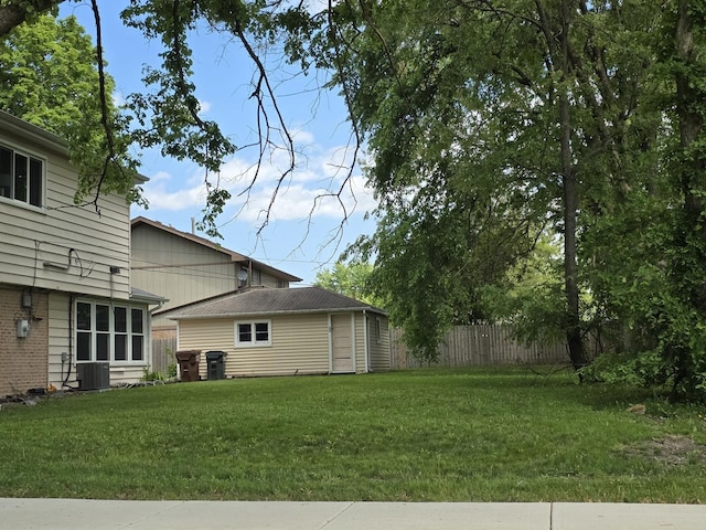 105 Marquette St, Park Forest, IL 60466 - view of yard featuring cooling unit
