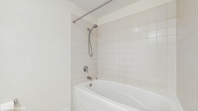 1400 S Michigan Ave Unit 1211, Chicago, IL 60605 - full bathroom with washtub / shower combination