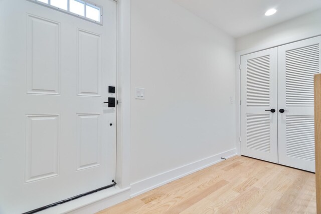 2417 W Walton St Unit 3, Chicago, IL 60622 - foyer entrance featuring light wood-type flooring, baseboards, and recessed lighting