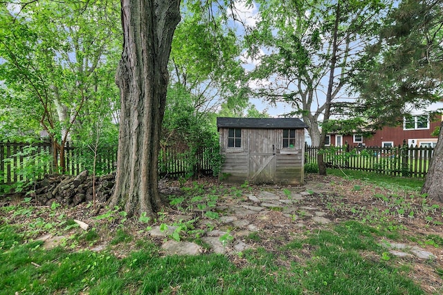 5S542 Tartan Ln, Naperville, IL 60563 - view of yard