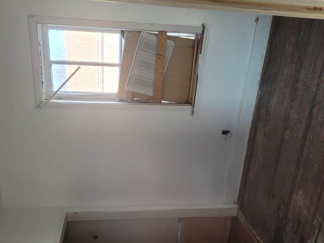 8405 S Baltimore Ave, Chicago, IL 60617 - detailed view