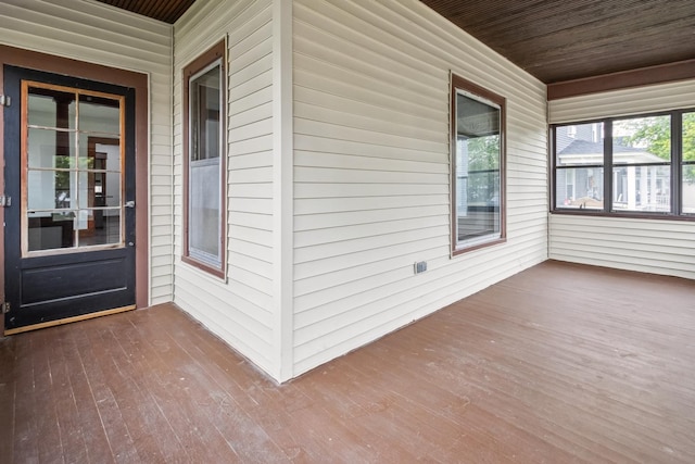 1006 W 1st St, Dixon, IL 61021 - view of unfurnished sunroom