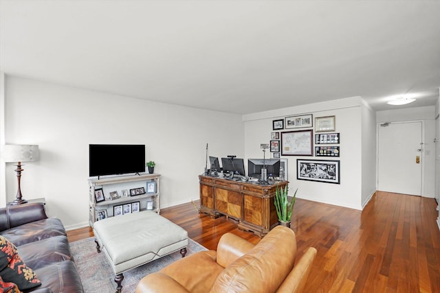222 E Pearson St Unit 1504, Chicago, IL 60611 - living room with wood finished floors and baseboards