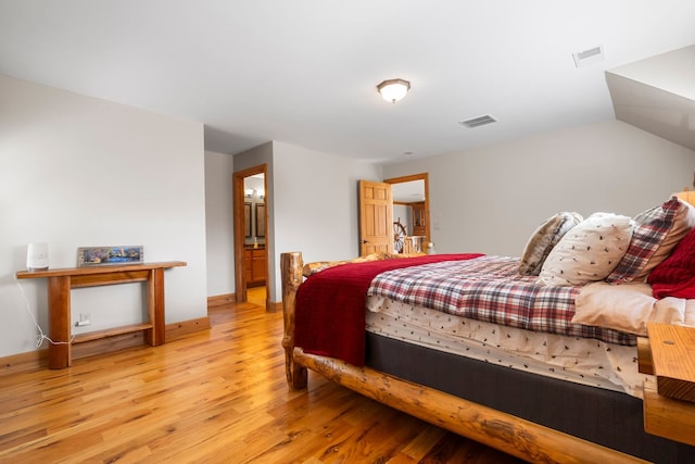10A52 Cardinal Ct, Apple River, IL 61001 - bedroom with wood finished floors and baseboards