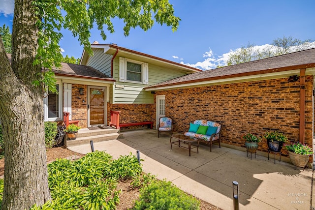 1103 Hillcrest Ave, Fox River Grove, IL 60021 - view of patio / terrace