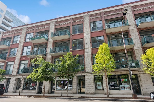 843 W Monroe St Unit 3B, Chicago, IL 60607 - view of apartment building / complex