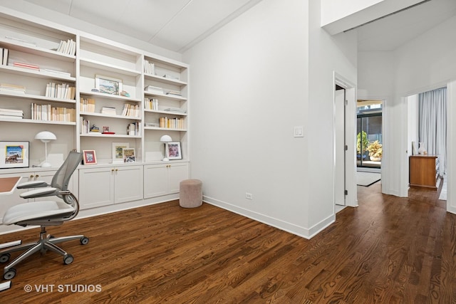 843 W Monroe St Unit 3B, Chicago, IL 60607 - office space featuring dark wood-style floors, baseboards, and lofted ceiling