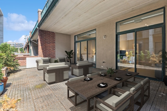 843 W Monroe St Unit 3B, Chicago, IL 60607 - view of patio featuring an outdoor living space and outdoor dining space