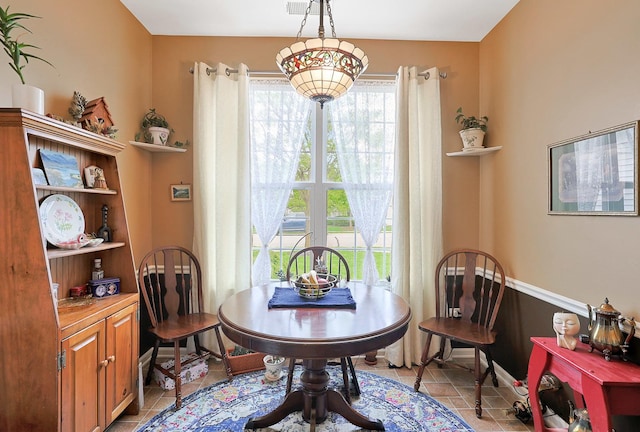 13538 Lehigh St, Huntley, IL 60142 - living area with tile patterned floors
