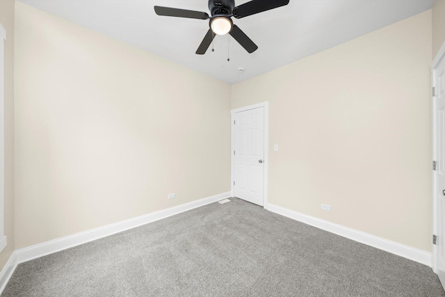 7421 S Eggleston Ave, Chicago, IL 60621 - unfurnished room with carpet, baseboards, and ceiling fan