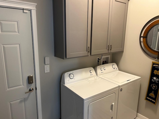 981 W Forsyth Rd, Forsyth, IL 62535 - laundry room with independent washer and dryer and cabinet space