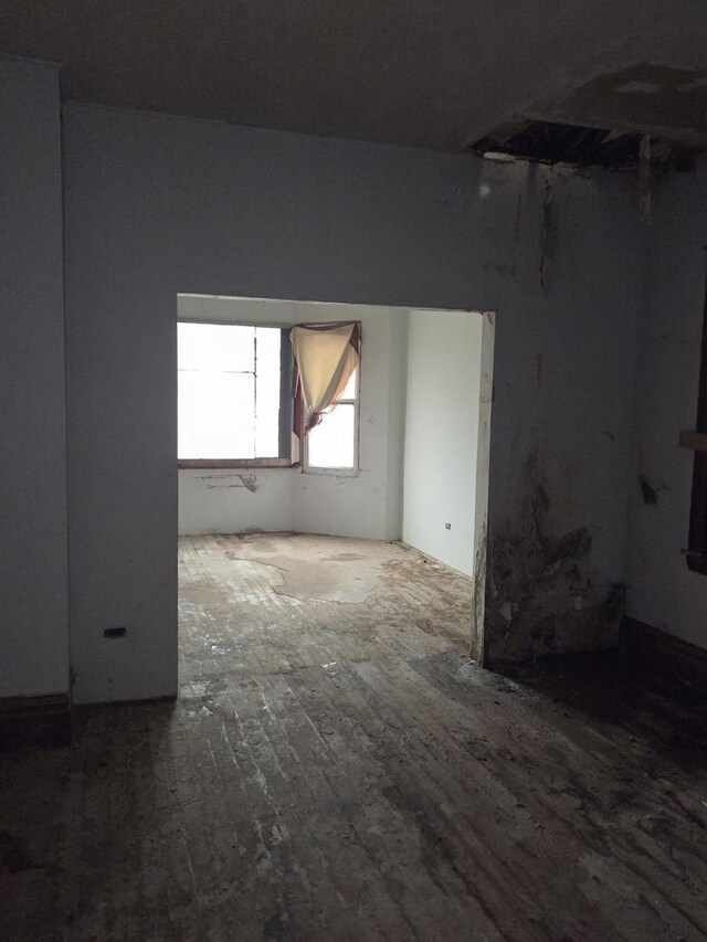 114 W 108th Pl, Chicago, IL 60628 - view of empty room