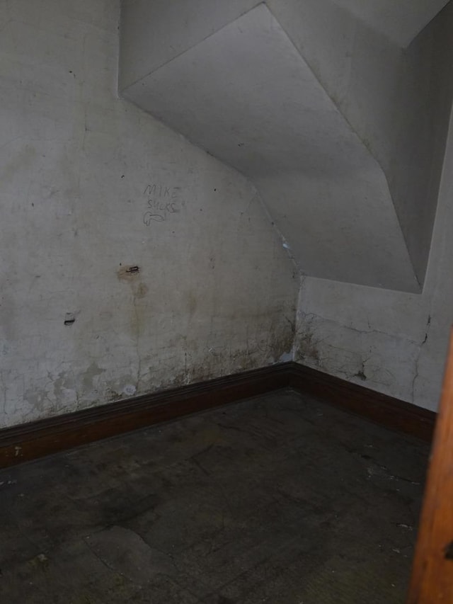 114 W 108th Pl, Chicago, IL 60628 - bonus room with vaulted ceiling and baseboards