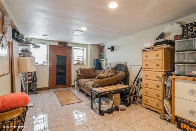 1418 N Campbell Ave, Chicago, IL 60622 - living room featuring light tile patterned floors and recessed lighting