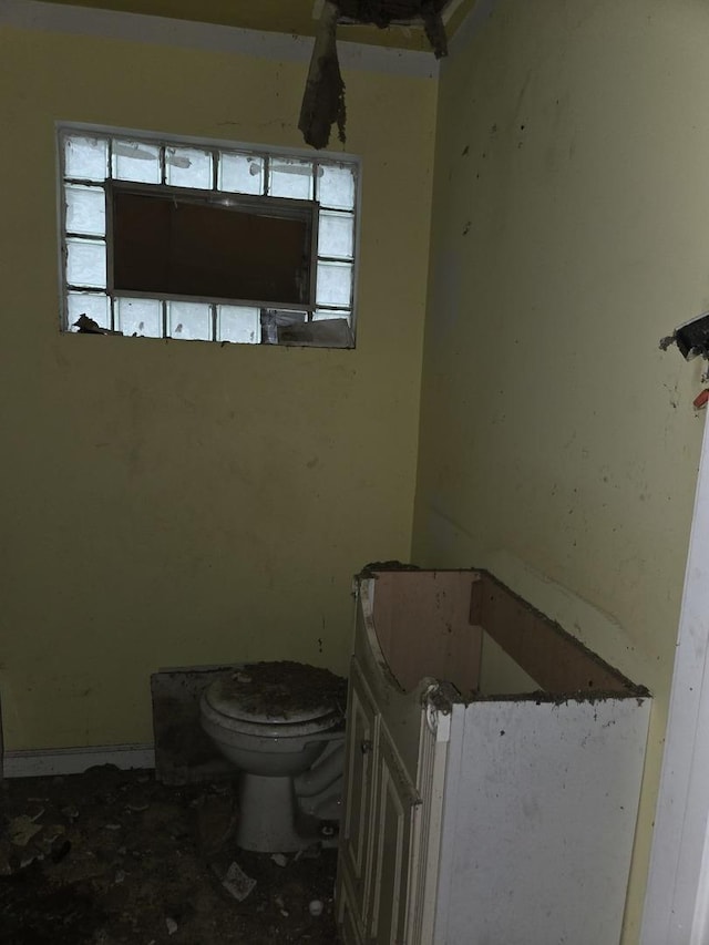 8408 S Baker Ave, Chicago, IL 60617 - bathroom featuring toilet