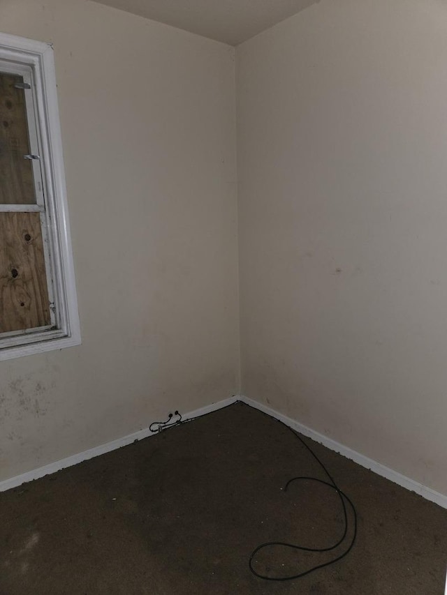 8408 S Baker Ave, Chicago, IL 60617 - unfurnished room featuring baseboards and carpet floors