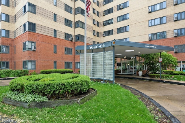 5056 N Marine Dr Unit 1C, Chicago, IL 60640 - photo 1