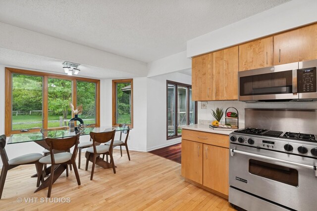 8112 Breckenridge Ct, Bull Valley, IL 60098 - photo 12