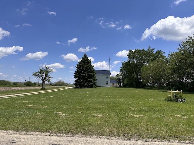 2452 E 350th Rd, Oglesby, IL 61348 - view of green lawn featuring a rural view