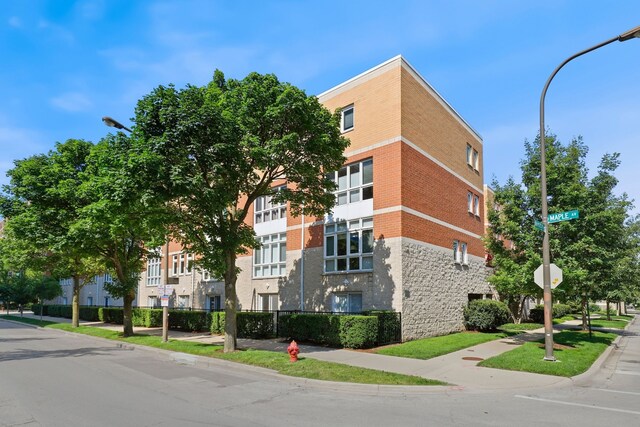 1889 Maple Ave Unit N1, Evanston, IL 60201